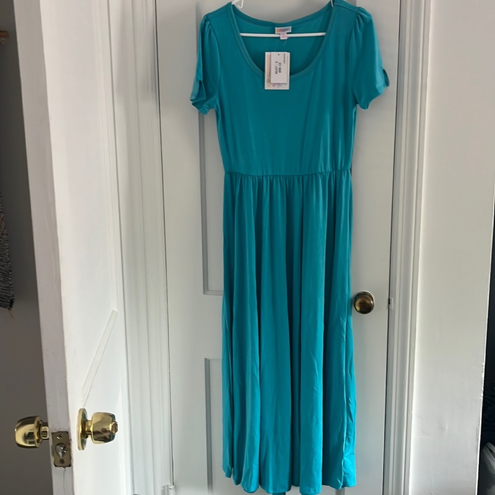 Small LuLaRoe Riley Dress